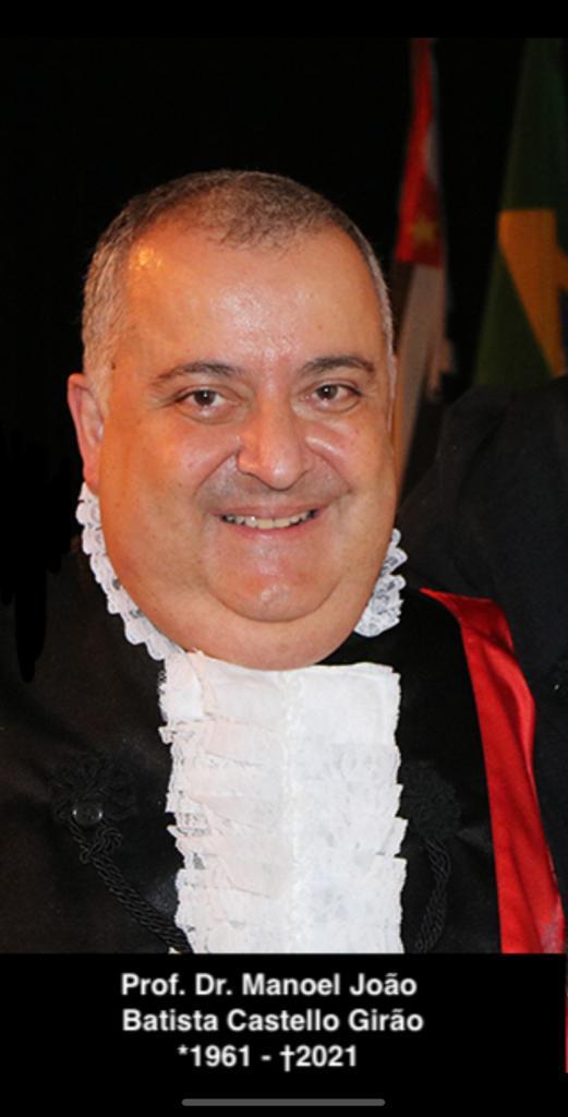 Prof Manoel